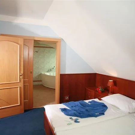 Hotel Nastup